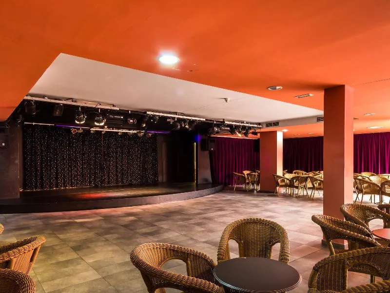 Sports and Entertainment, BlueBay Lanzarote, Lanzarote