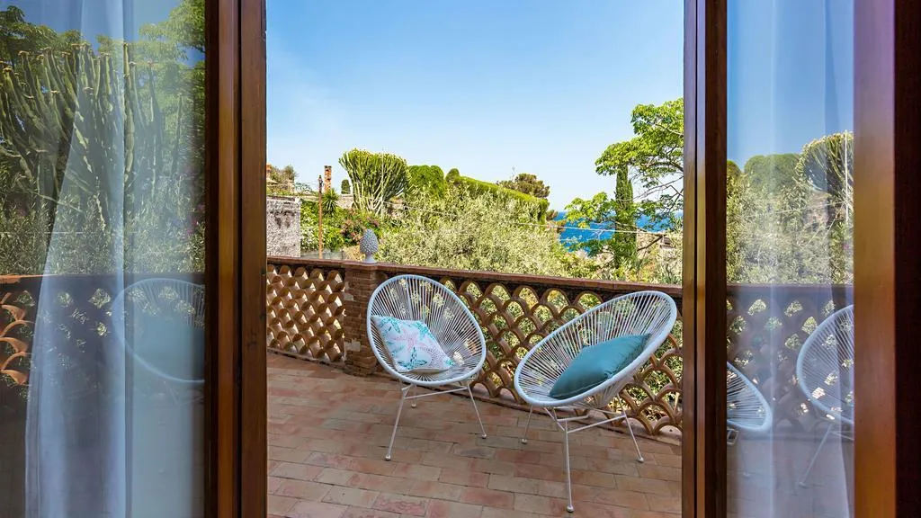 APARTMENT TWO BEDROOMS Room, La Matrangela Charme Apartments, Taormina