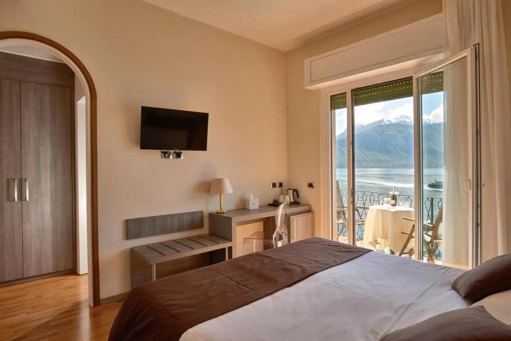 Double or Twin LAKE VIEW Room, Bellavista, Milan
