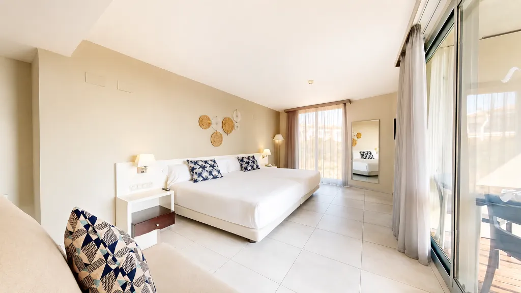 DOUBLE SUPERIOR Room, Palladium Peñíscola, Valencia