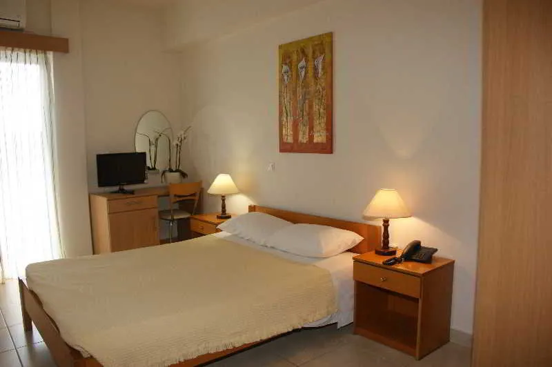 Room, International, Rhodes