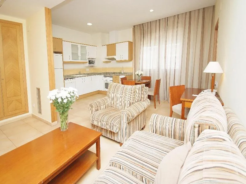 APARTMENT TWO BEDROOMS Room, Albufera Apartotel, Valencia