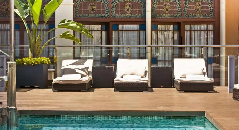 Pool, Grupotel Gran Via 678, Barcelona