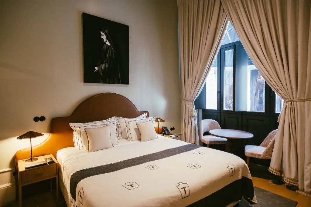 STUDIO STANDARD Room, Torel Palace Porto, Porto