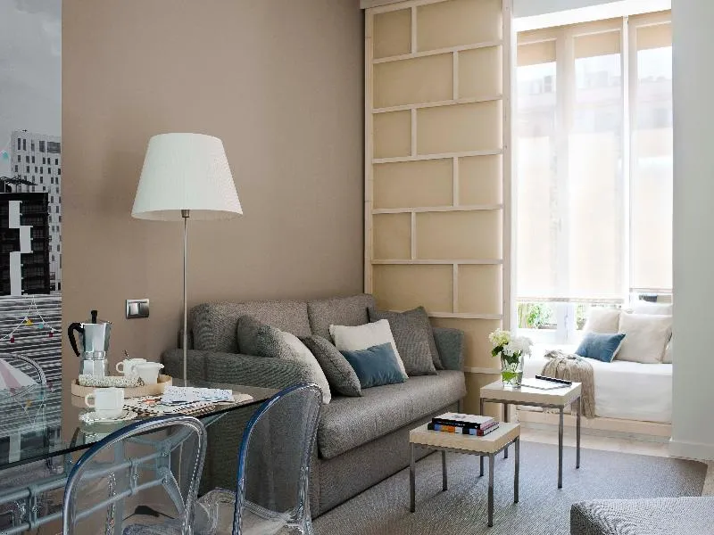 APARTMENT CAPACITY 4 TWO BEDROOMS Room, Eric Vokel Boutique Apartments Gran Via Suites, Barcelona