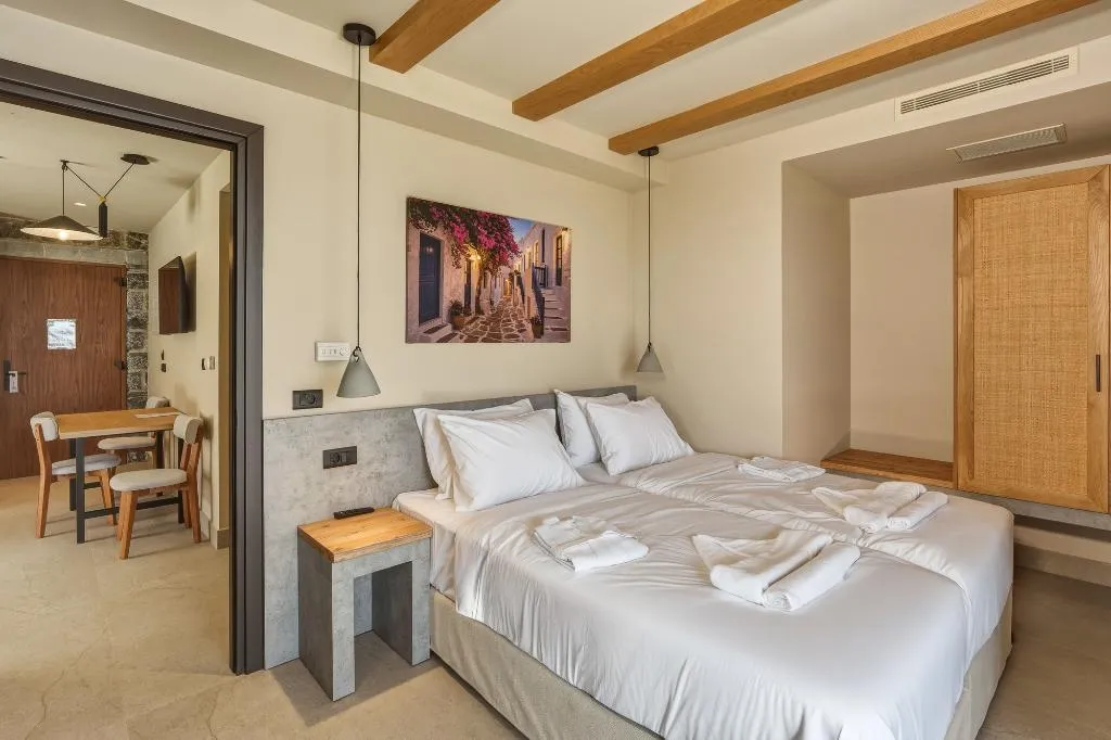 SUITE TWO BEDROOMS Room, Volta Seaside Boutique Hotel, Crete