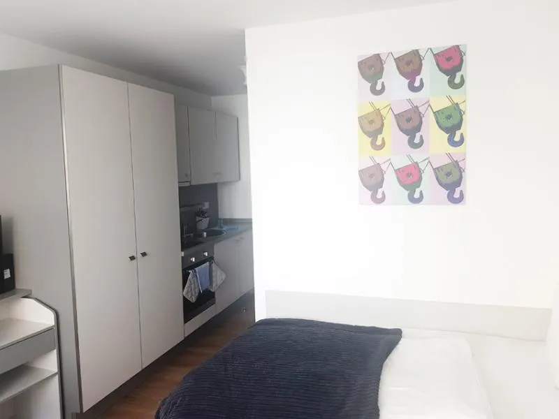STUDIO ONE BED Room, Spreepolis Boardinghaus, Berlin