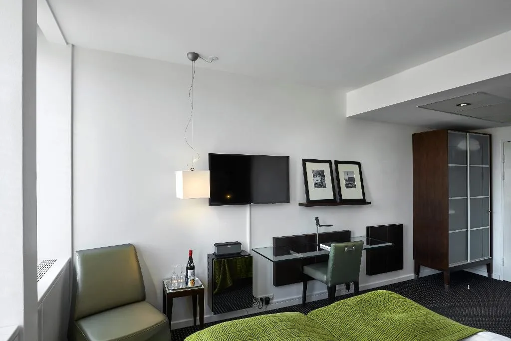 DOUBLE ECONOMY Room, The Square, Copenhagen