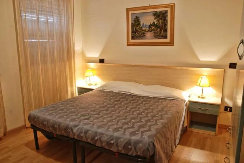 Room, Hotel Scacciapensieri, Rome