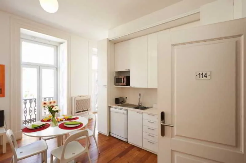APARTMENT DELUXE ONE BEDROOM Room, Hello Lisbon Conde Barao Apartments, Lisbon