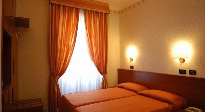TWIN STANDARD Room, Dina Hotel, Rome