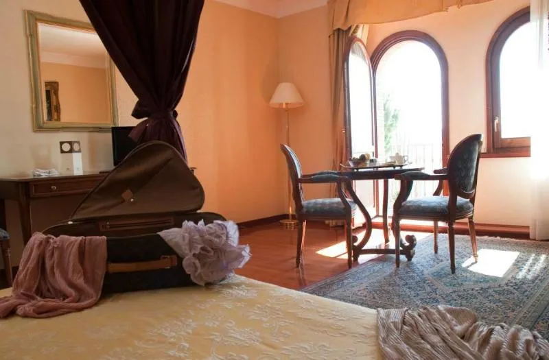 SUITE CAPACITY 5 Room, Bramante, Perugia