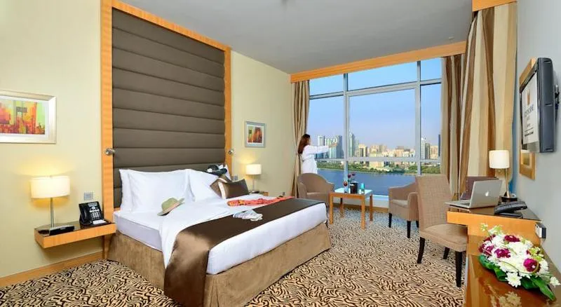 DOUBLE PREMIUM Room, Copthorne Hotel Sharjah, Dubai