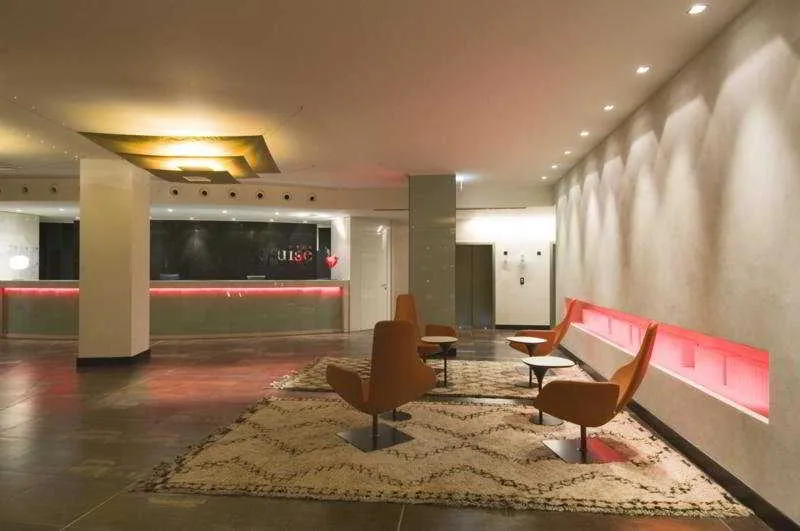 Lobby, Cruise, Milan