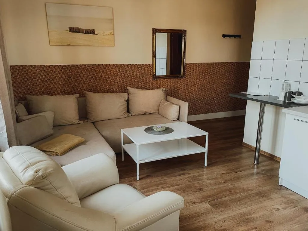 STUDIO KING SIZE BED Room, Central Sopot, Gdansk