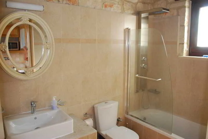 Room, Kavos Psarou Villas, Zante