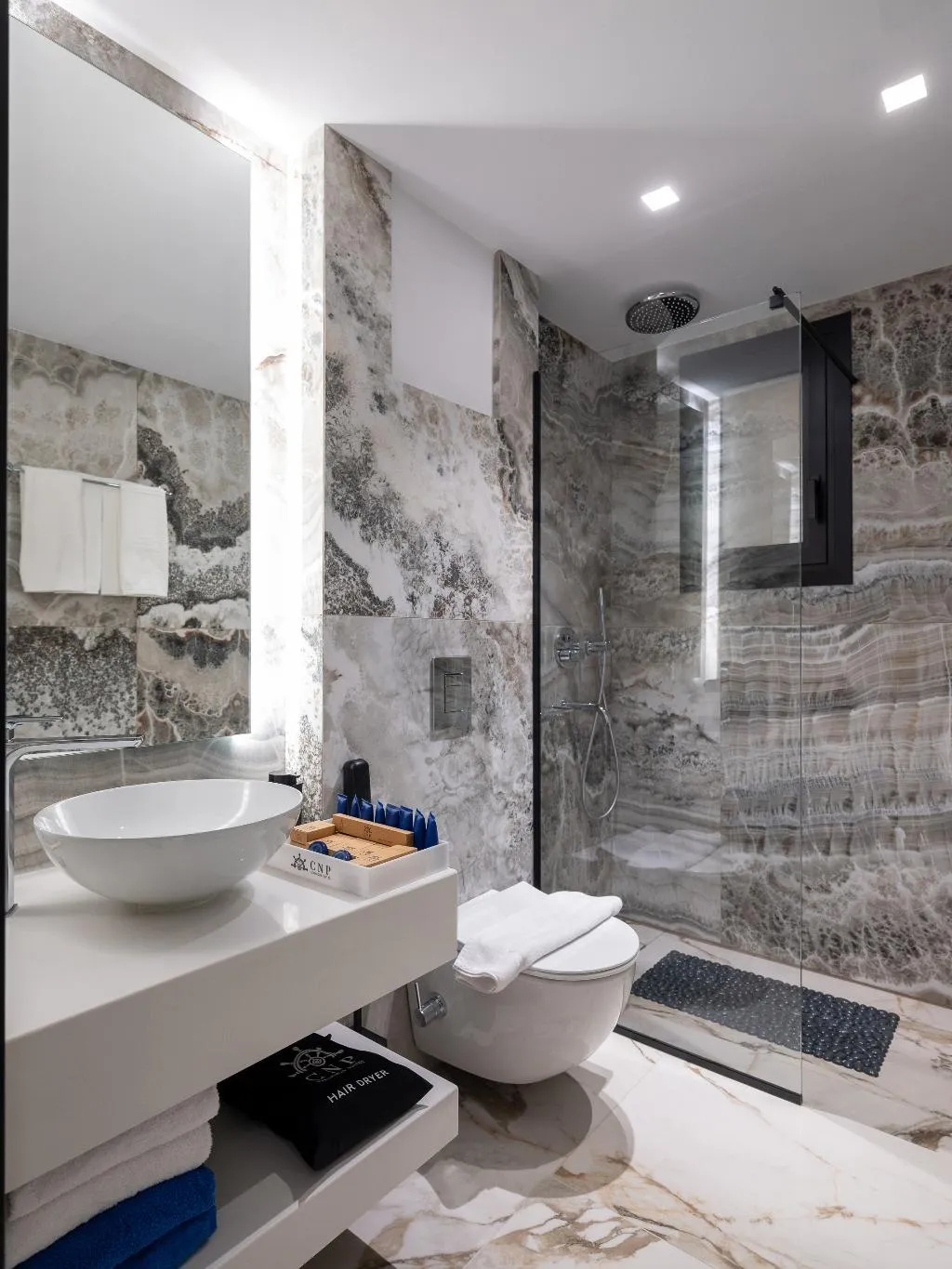 SUITE CLASSIC Room, Captain Napoleon Paterakis CNP Luxurious Suites, Crete