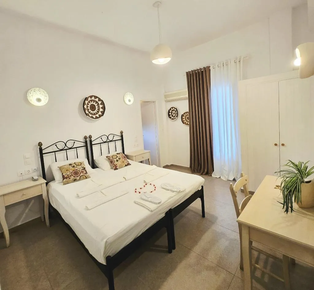 APARTMENT CAPACITY 6 Room, Afrodite Boutique, Paros