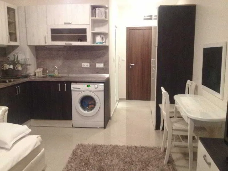 APARTMENT TWO BEDROOMS Room, Persey Admiral Plaza Apartments, Bourgas