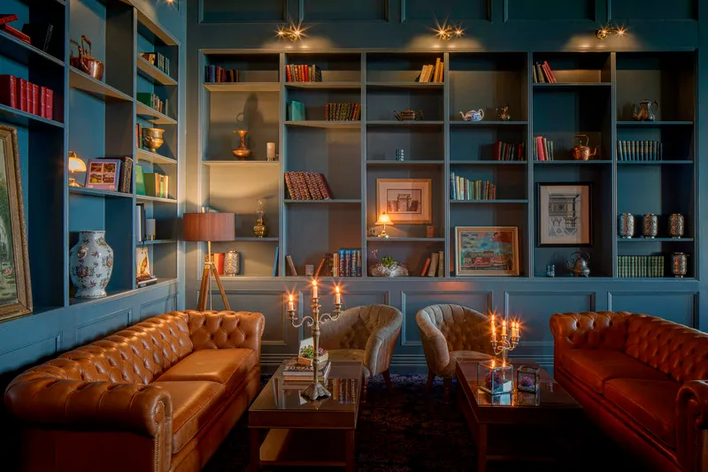 Lobby, Garryvoe Hotel, Cork