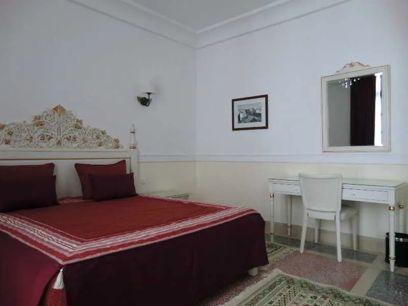 Room, Majestic, Tunisia