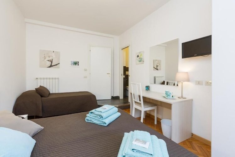Roma Trastevere Relais Guest House, Rome