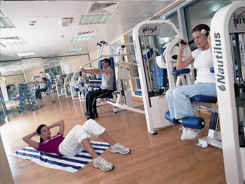 Sports and Entertainment, Emirates Concorde Hotel & Residence, Dubai
