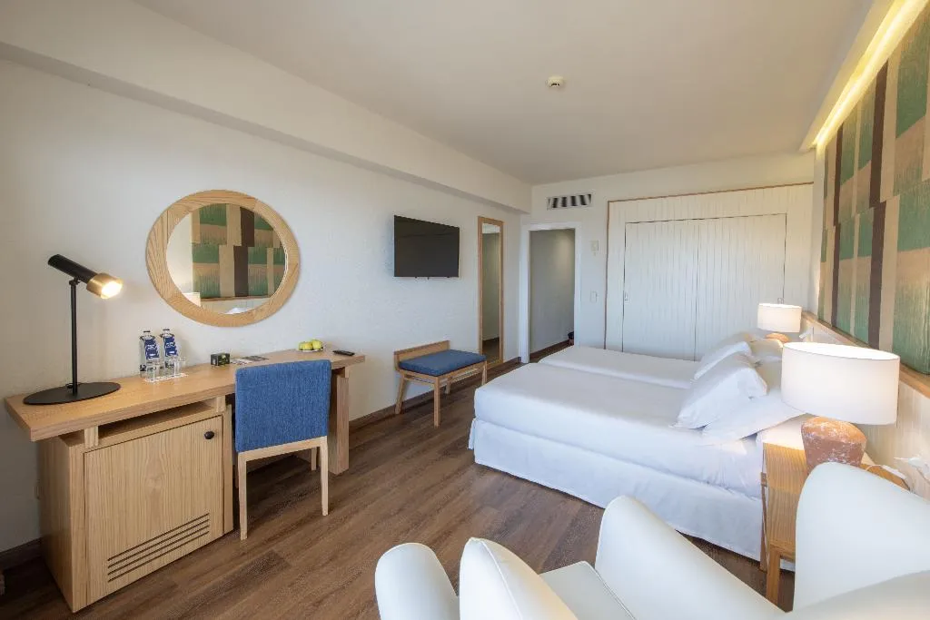 Double or Twin SUPERIOR Room, H10 Taburiente Playa, La Palma