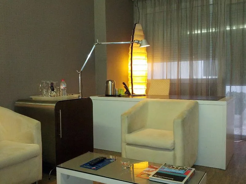 DOUBLE SUPERIOR Room, Atenea Rekord Suites, Barcelona
