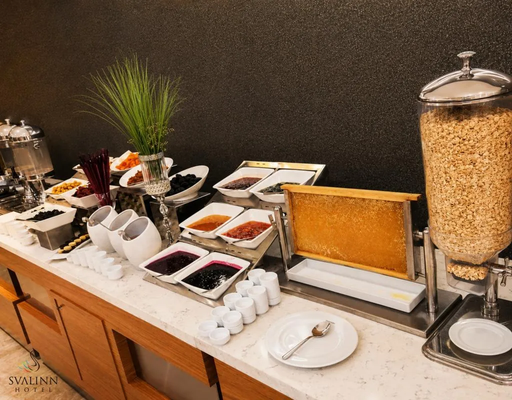 Restaurant, Svalinn Hotel, Izmir