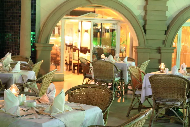 Restaurant, Cataract Layalina Hotel, Red Sea Riviera