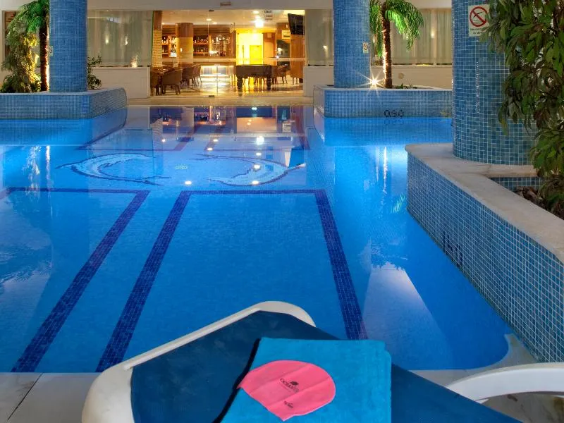 Pool, Oceanus Aparthotel, Algarve