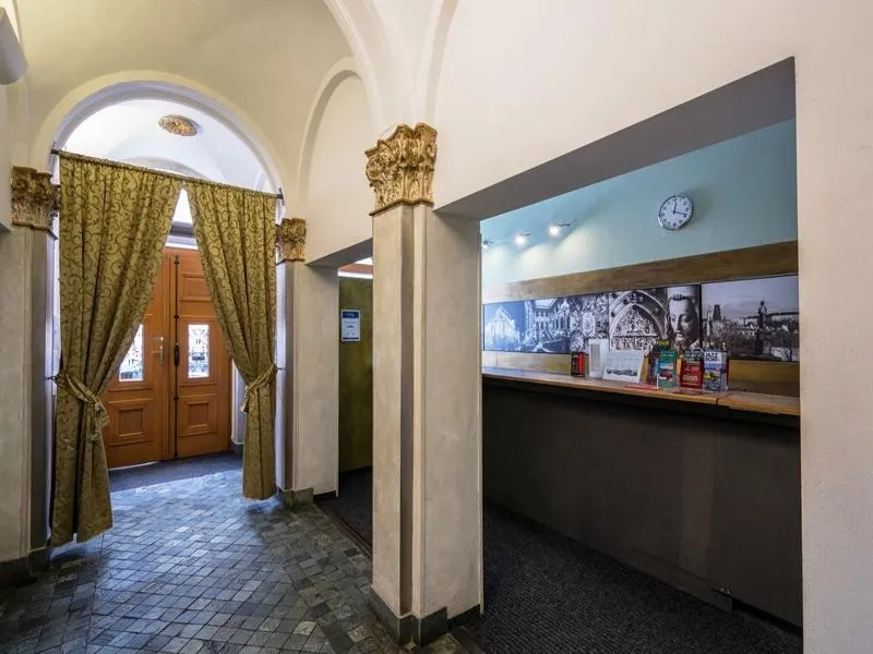 Lobby, Superior Hotel, Prague