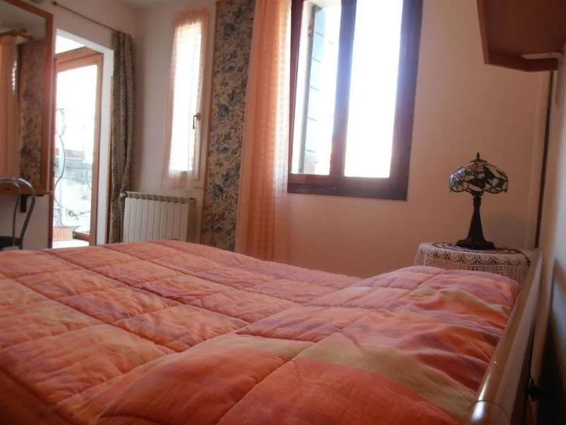 General view, Hotel Casa Peron, Venice