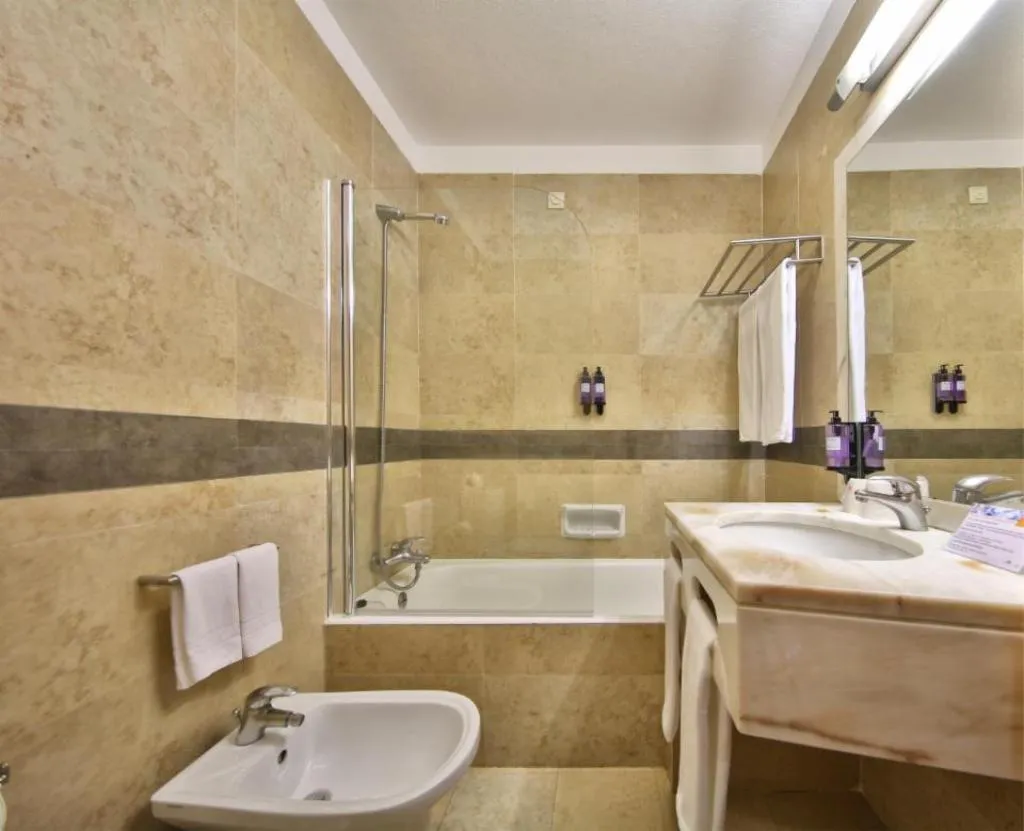 JUNIOR SUITE PARTIAL SEA VIEW Room, Interpass Vauhotel Apartamentos, Algarve