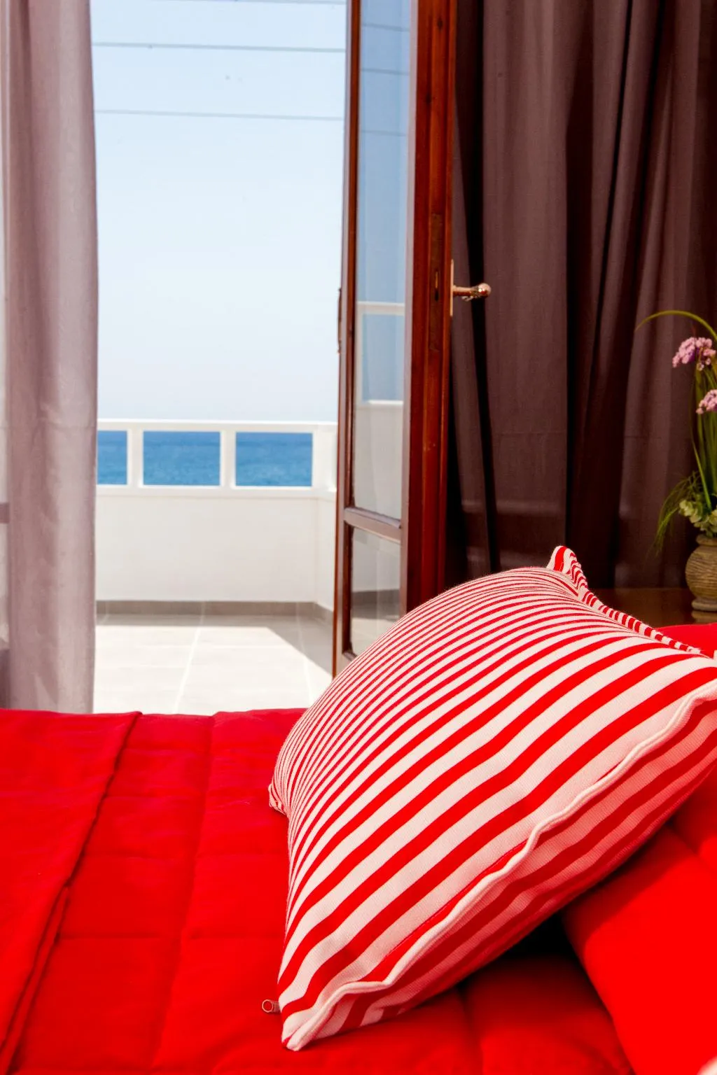 Double or Twin SEA VIEW Room, Irini's Rooms Fteoura, Santorini