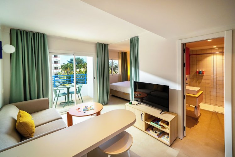 Coral Star Apartments, Ibiza