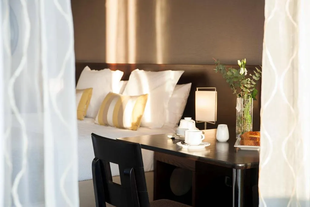 JUNIOR SUITE STANDARD Room, The Athenian Callirhoe, Athens
