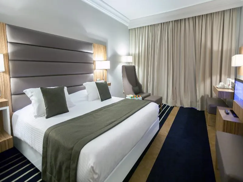 DOUBLE EXECUTIVE Room, El Mouradi Gammarth, Tunisia