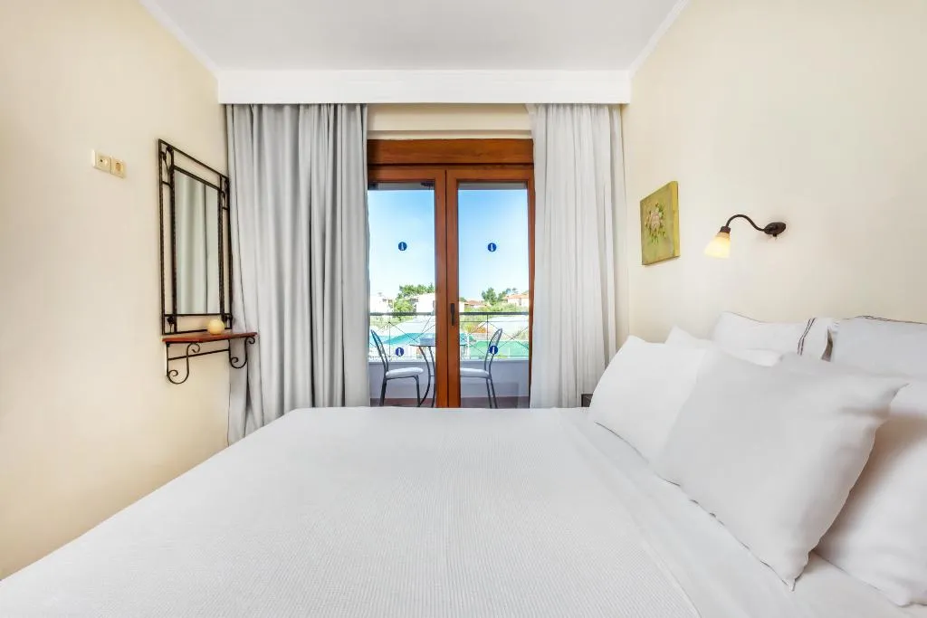 DOUBLE STANDARD Room, Hesperides Hotel, Halkidiki