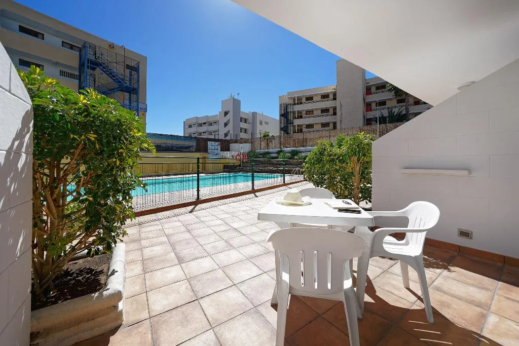 APARTMENT POOL VIEW Room, Apartamentos Strelitzias, Gran Canaria