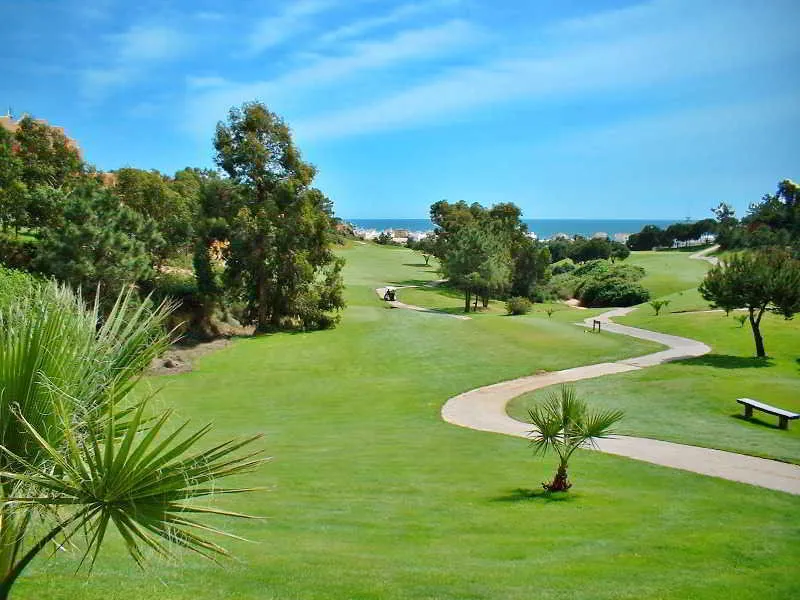 Sports and Entertainment, Leo Las Americas, Costa De La Luz