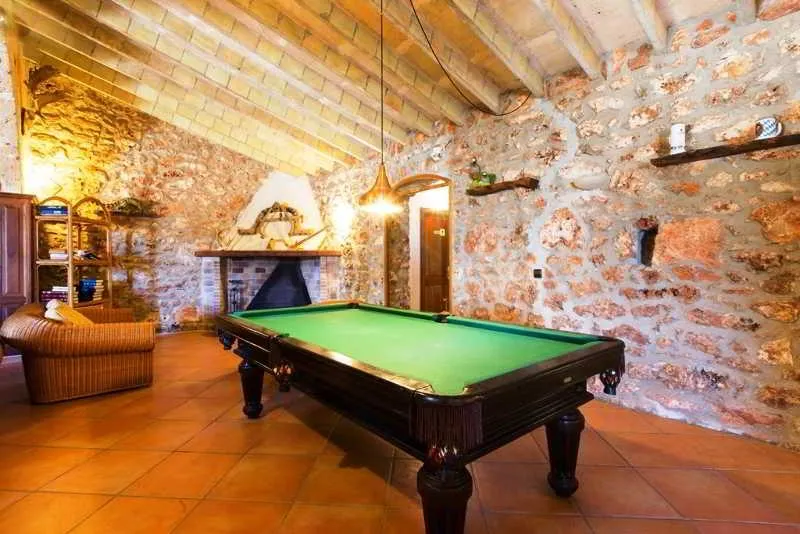 Sports and Entertainment, Sa Bassa Plana, Majorca