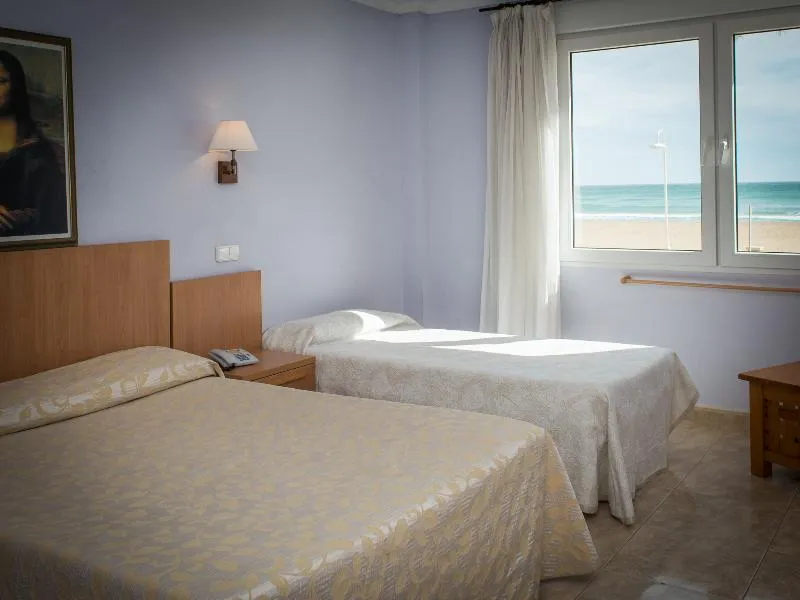 Double or Twin CAPACITY 4 Room, Felipe II, Valencia