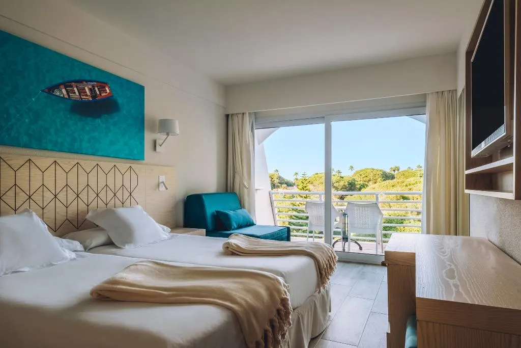 Double or Twin SIDE SEA VIEW Room, Iberostar Waves Royal Andalus, Costa De La Luz