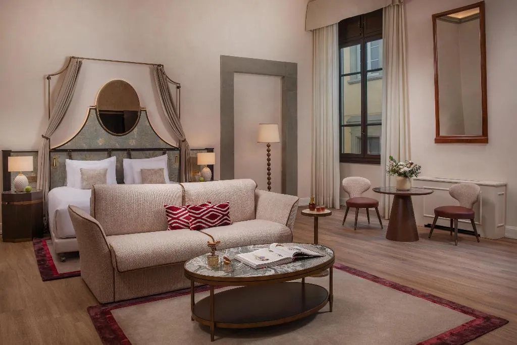 FAMILY ROOM STANDARD Room, Porta Rossa Hotel Firenze Colbert Collection, Florence