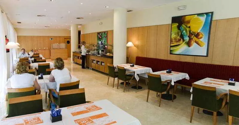 Restaurant, Ibis Madrid Alcala H Garena, Madrid