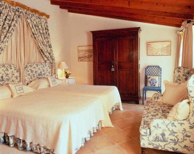 Room, Scott's, Majorca