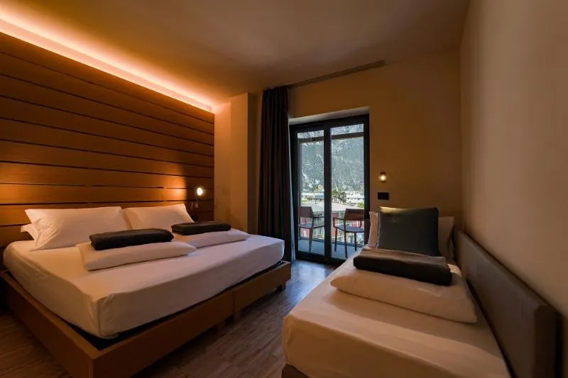 FAMILY ROOM COMFORT Room, Lake Front Hotel Mirage, Milan
