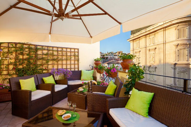 Terrace, La Fenice, Rome